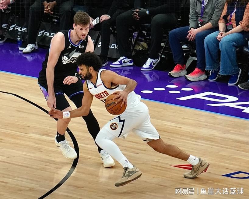 开云体育-掘金险胜！约基奇22分11罚，乔治36+2无缘绝平，穆雷45+8也犯大错